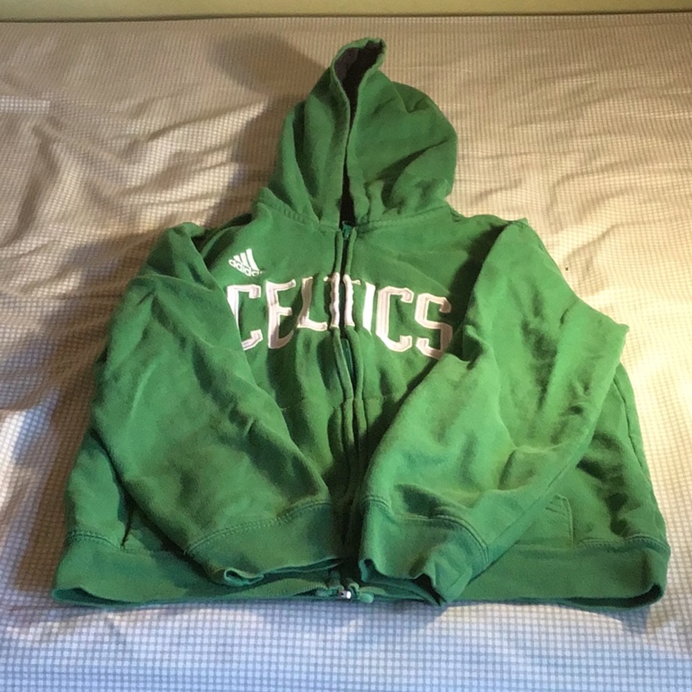 Celtics zip up sweatshirt